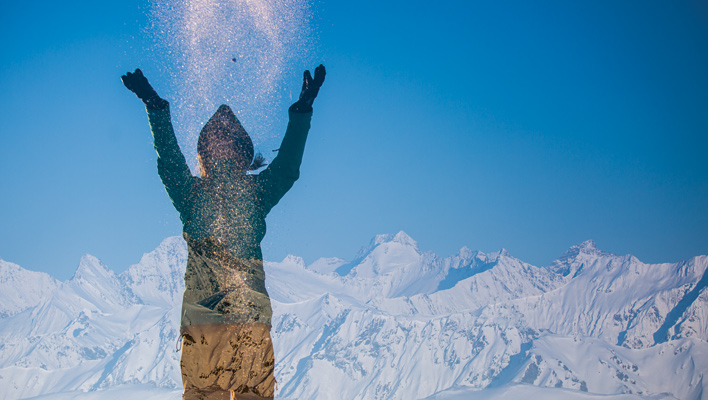 Photographer Zoya Lynch dives in to the ethereal