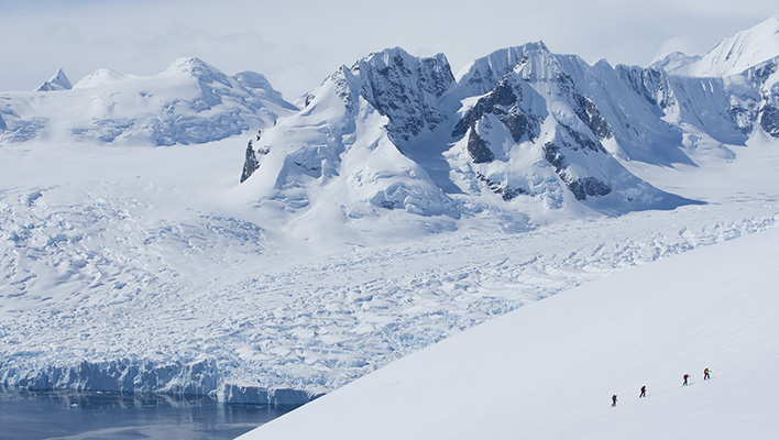 Photo of the Day: Antarctic Ventures