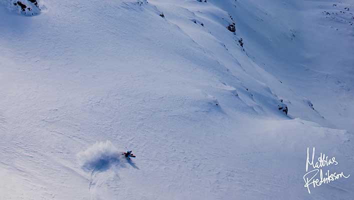 Photo of the Day: Carving the White