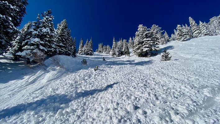 Utah Avalanche Center reports 11 human-triggered avalanche incidents in three-day window, urges users to make more conservative decisions