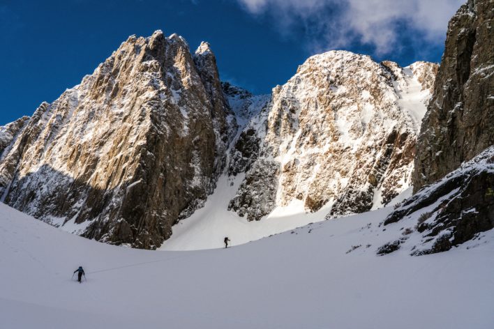 The Death Couloir: The evolution of a forbidden fruit in the Sierra Nevada Mountains