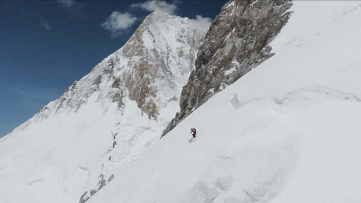 Skiing Amongst Lions: Andrzej Bargiel’s Gasherbrum II Descent